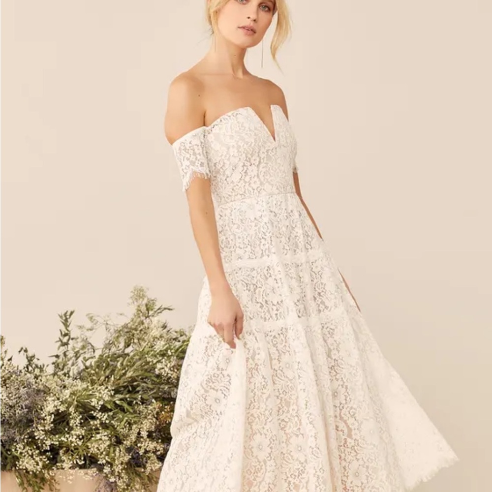 Lulu’s white lace dress-NWT-size L